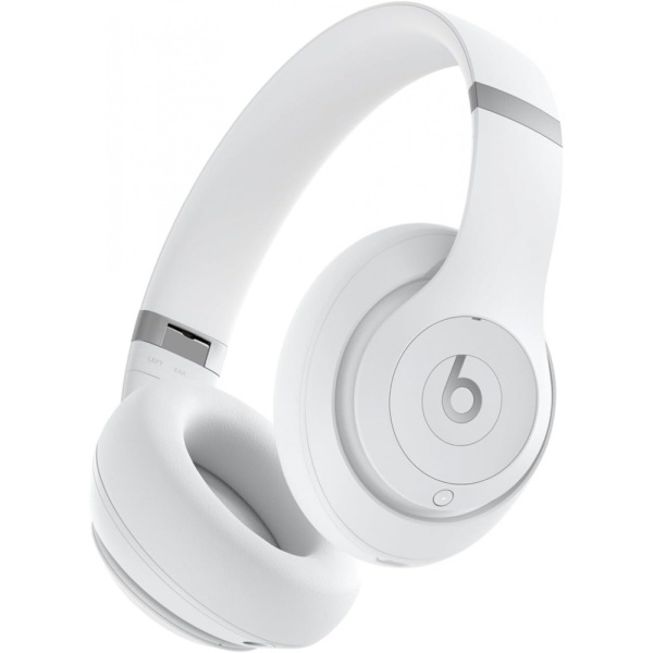 Beats Studio Pro белые 1